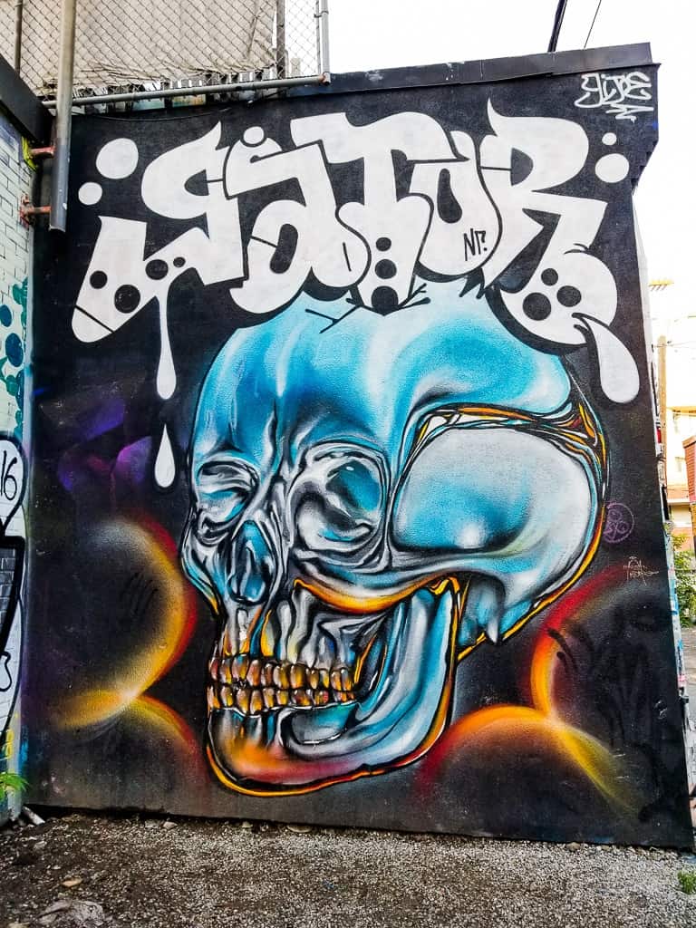 graffiti alley