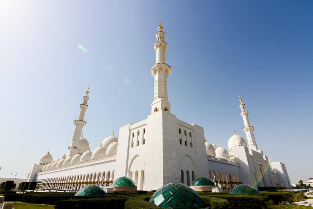 The green domes around the grounds of the Sheikh Zayed Grand Mosque The green domes around the grounds of the Sheikh Zayed Grand Mosque