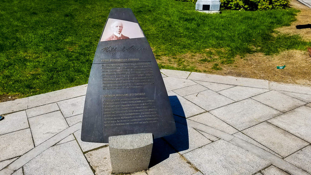 Plaque dedicated to Sir Wilfred Laurier, a former Prime Minister