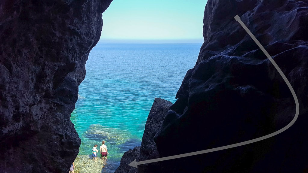 Climbing down the Tobermory Grotto