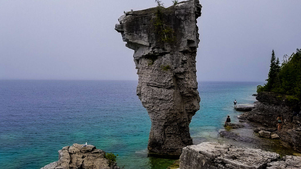 Tobermory and Bruce Peninsula National Park is one of the most beautiful places in Canada