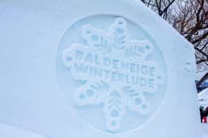 Visiting Winterlude is one of the things to do in Ontario this winter