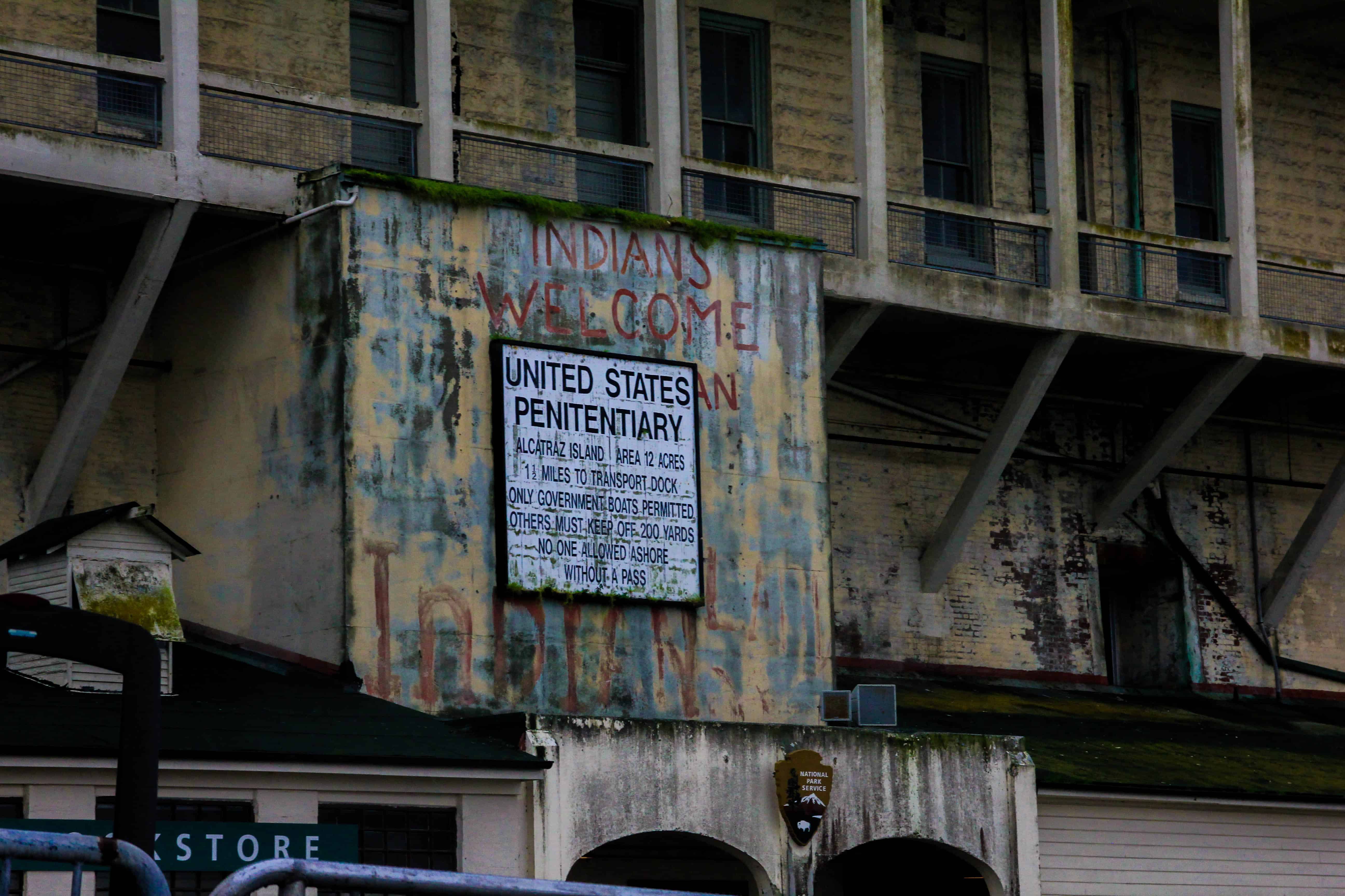 alcatraz tour tips