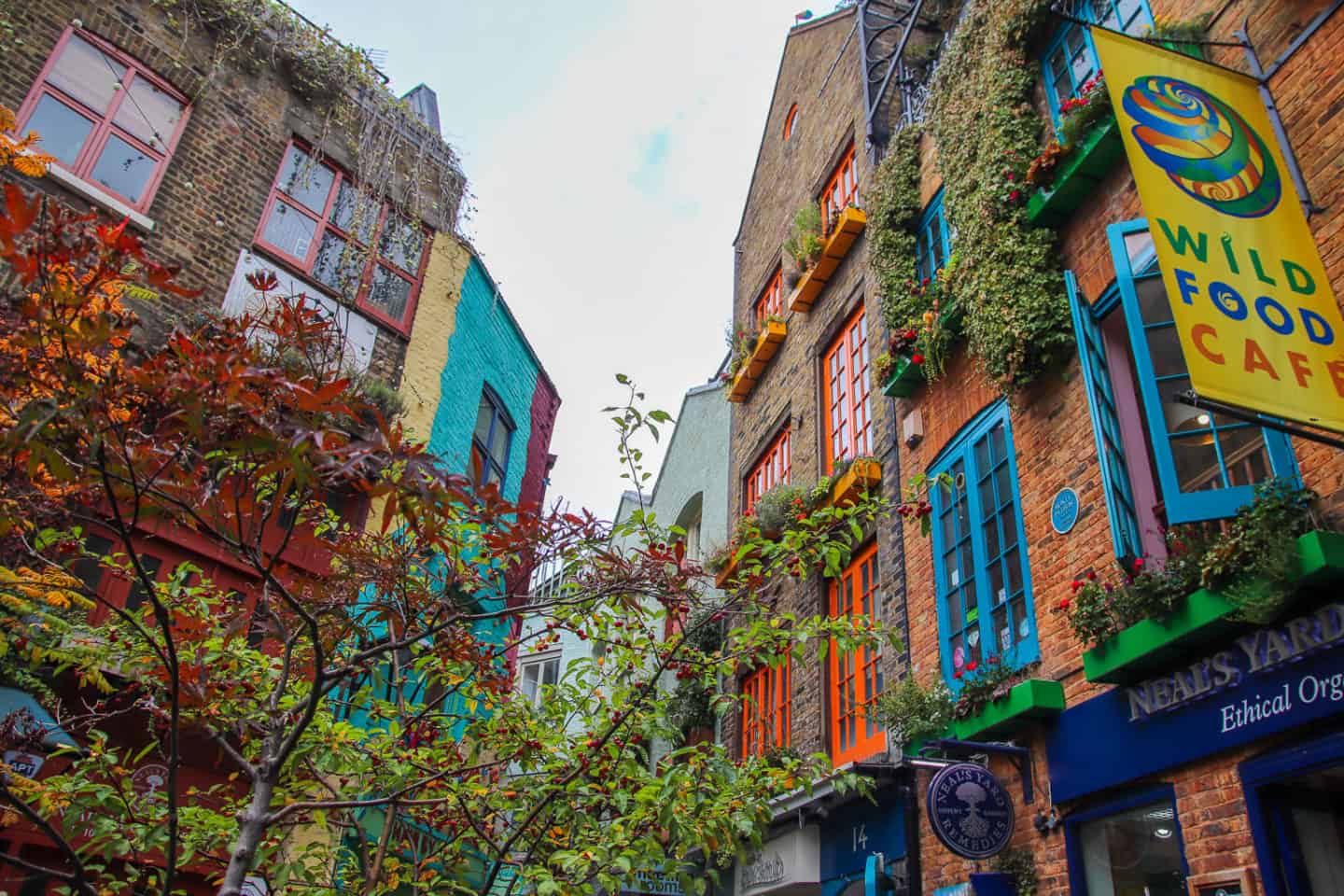 36 Of The Prettiest and Most Instagrammable Places in London + A Map!