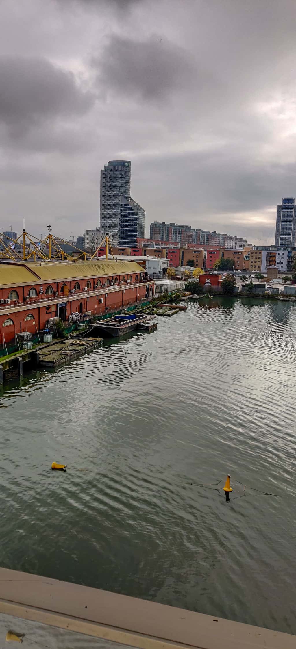 Visiting the Crossrail Place Garden is one of the things to do in Canary Wharf