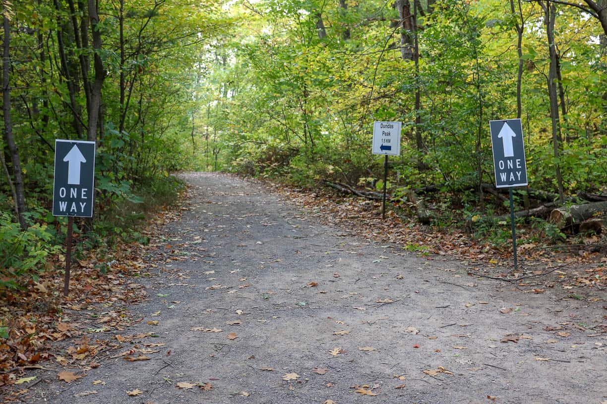 Hiking Dundas Peak