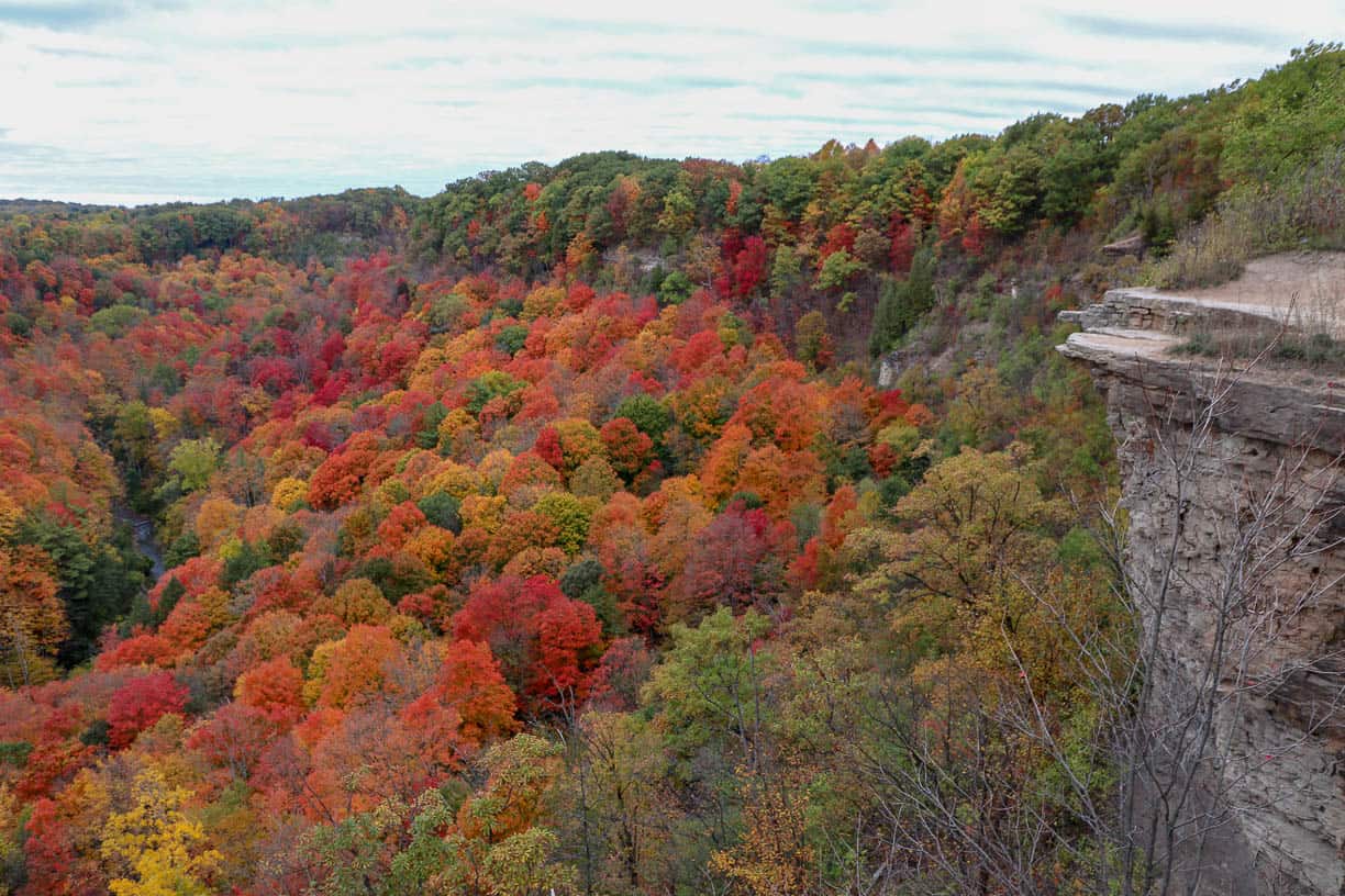 Hiking Dundas Peak