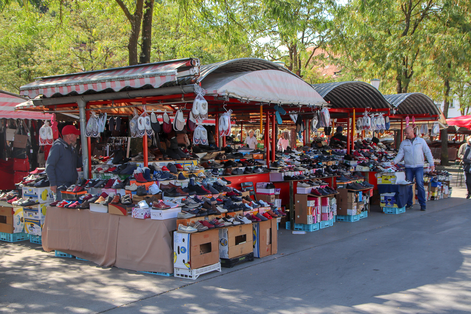 shopping at the central market and eating at open kitchen is one of the things to do in Ljubljana