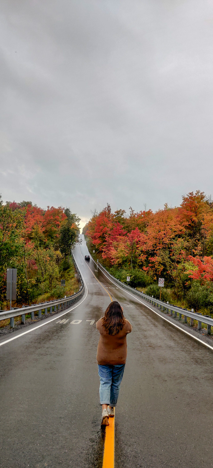 Visiting the Cheltenham Badlands is one of the day trips from Toronto I recommend