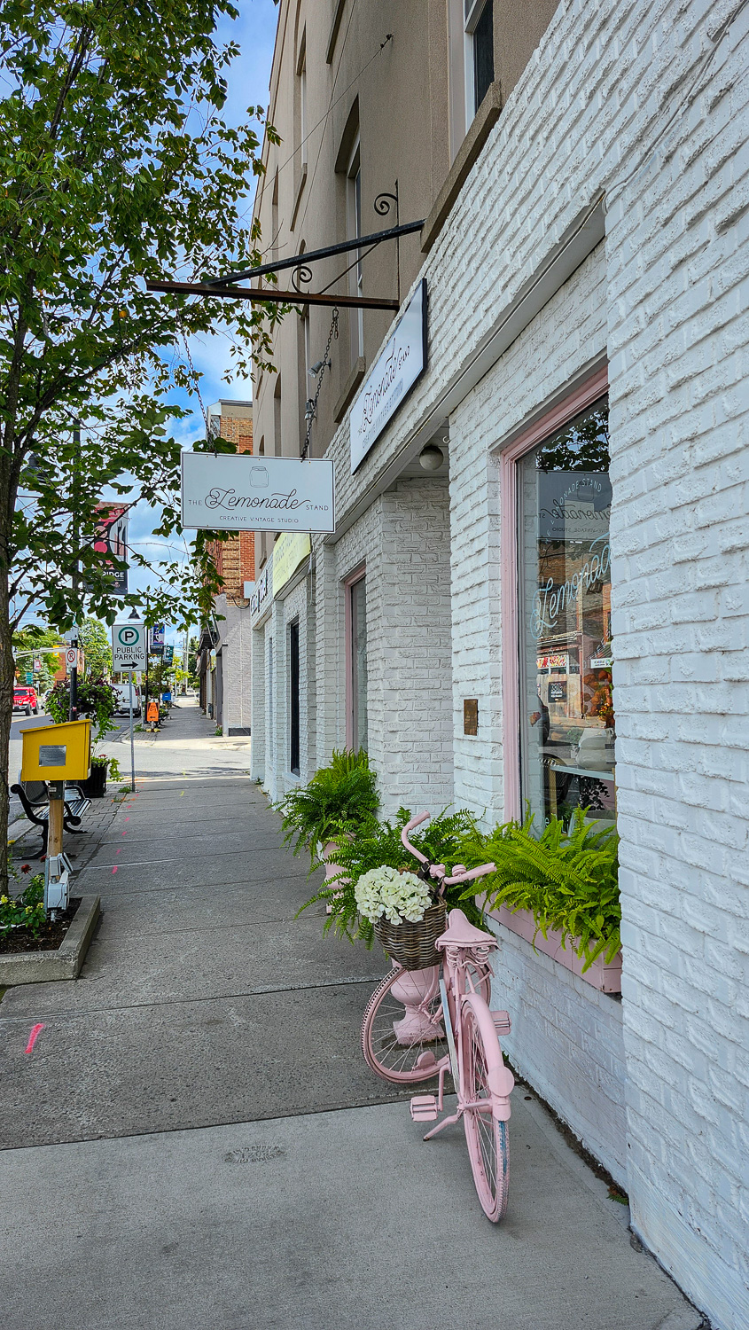 Downtown Uxbridge is one of the day trips I recommend from Toronto